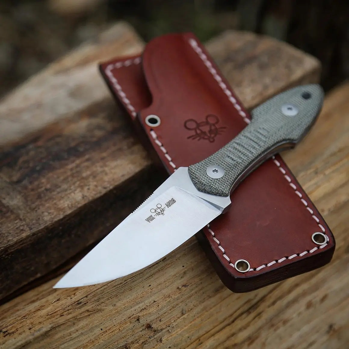 Stainless Steel Fixed Blade Outdoor Hunting Knife